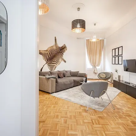 Bpr Swan Near The Buda Castle Апартаменты *