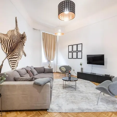 Apartment Bpr Swan Near The Buda Castle *